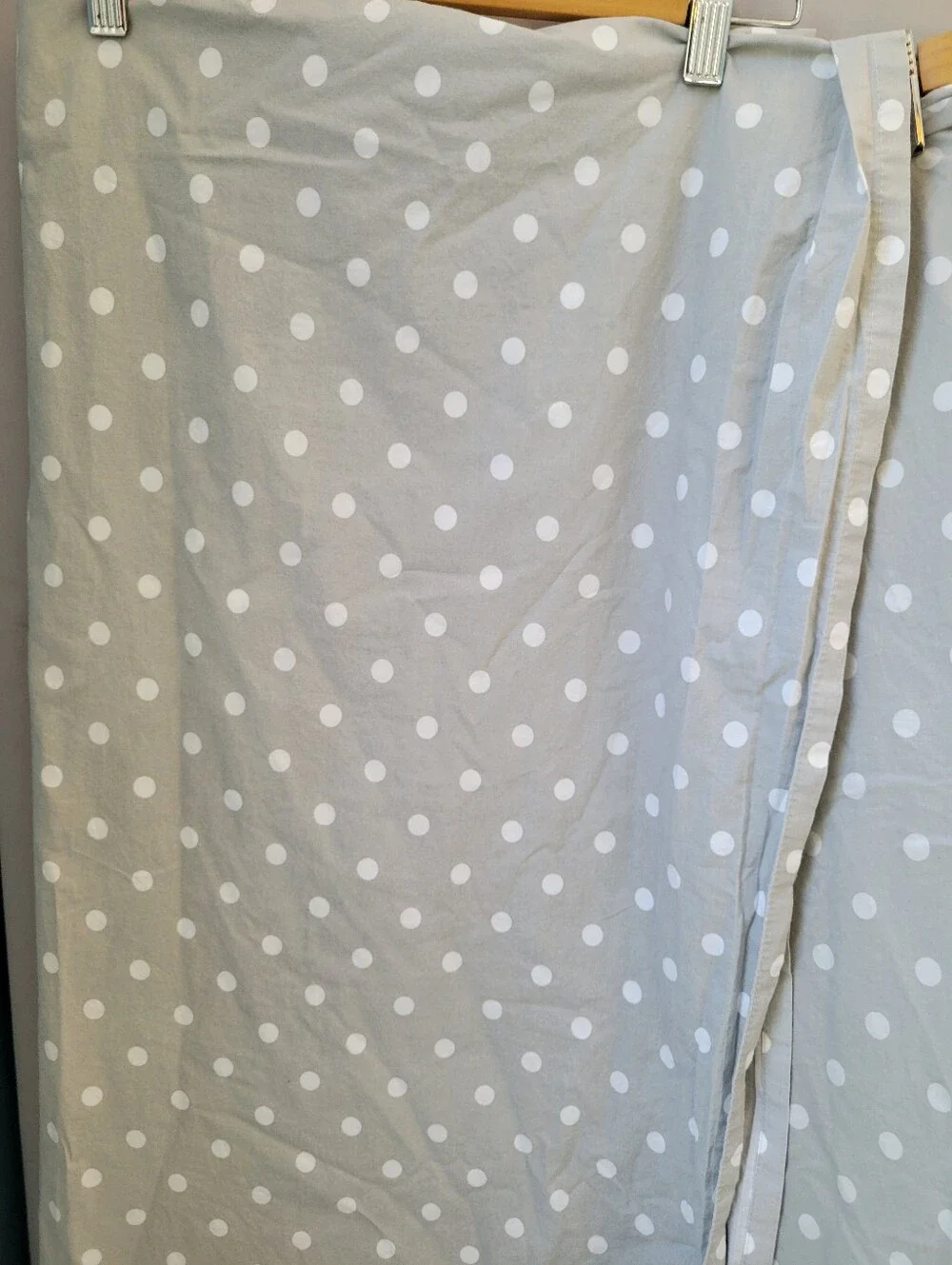 Pottery Barn Teen Flat and Fitted Sheet Polka Dot Gray XL TWIN